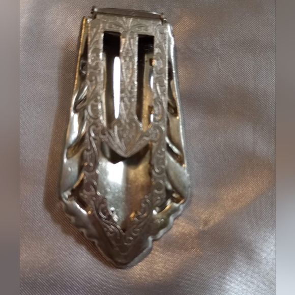 Vintage Rhinestone Dress Clip - Picture 3 of 3